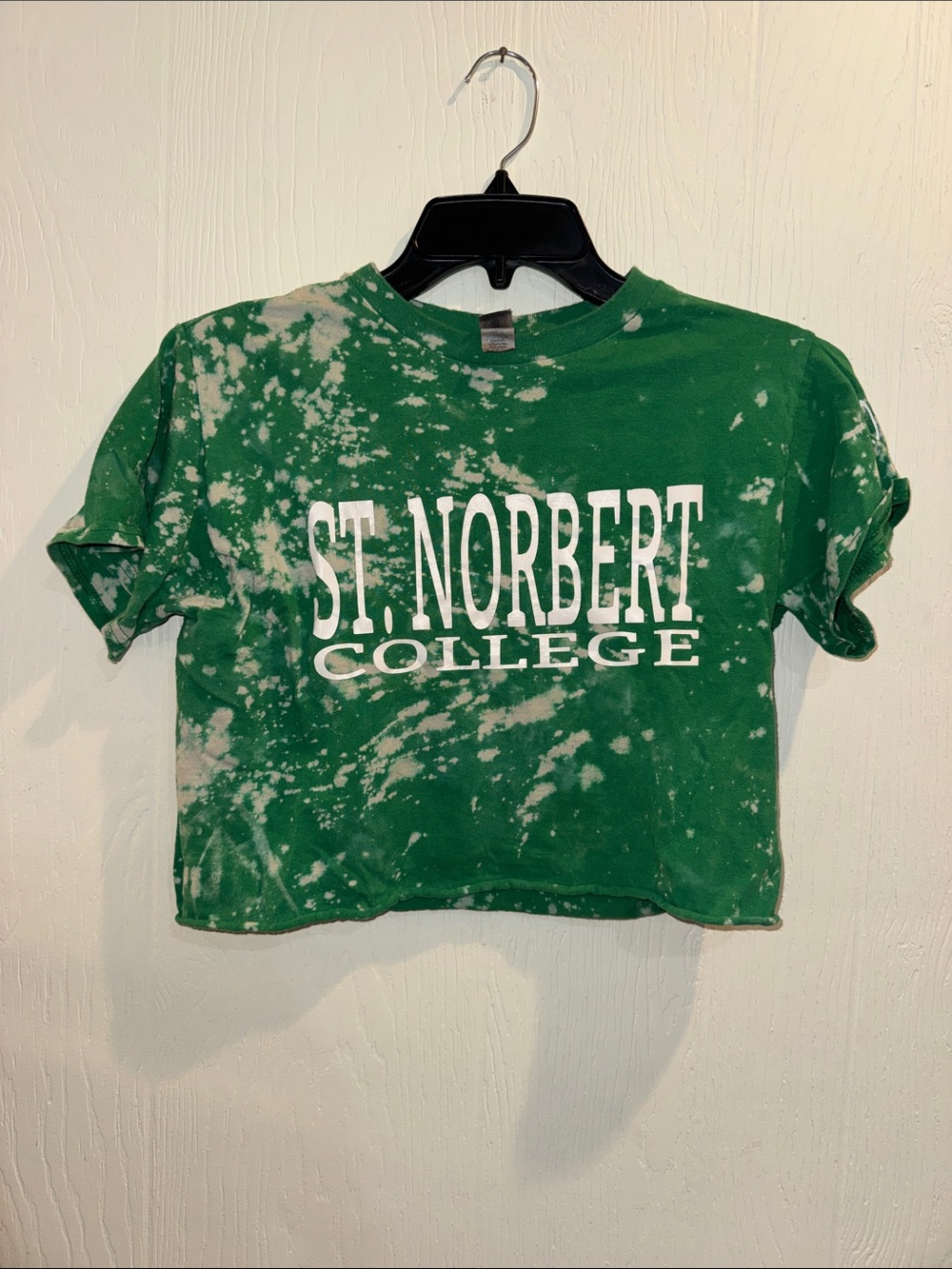 St. Norbert College Green Bleached Crop Tee